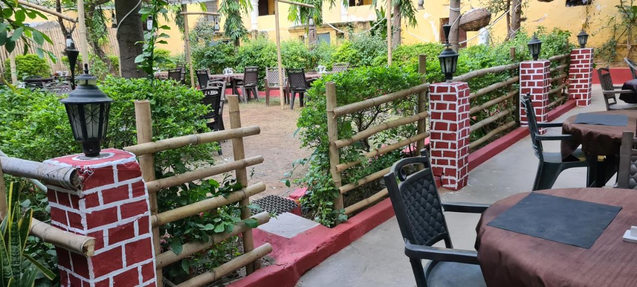 Il Padrino Hotel Пушкар Екстериор снимка