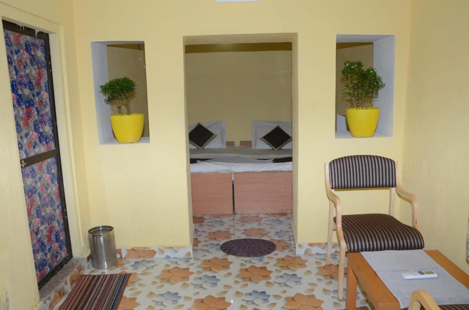 Il Padrino Hotel Пушкар Екстериор снимка