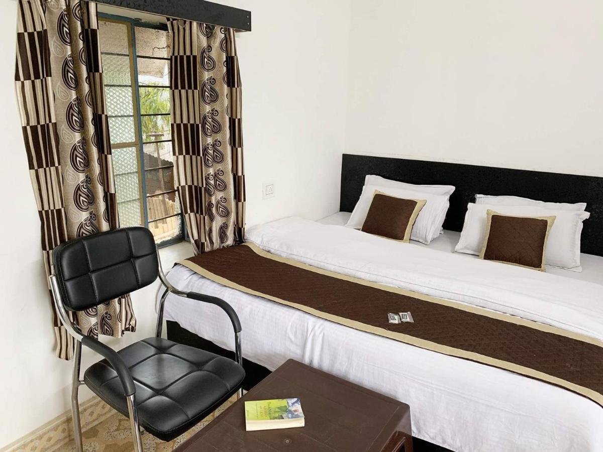 Il Padrino Hotel Пушкар Екстериор снимка